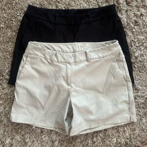 2 Nike Golf Black & Cream Bermuda Shorts Tailored Size 4